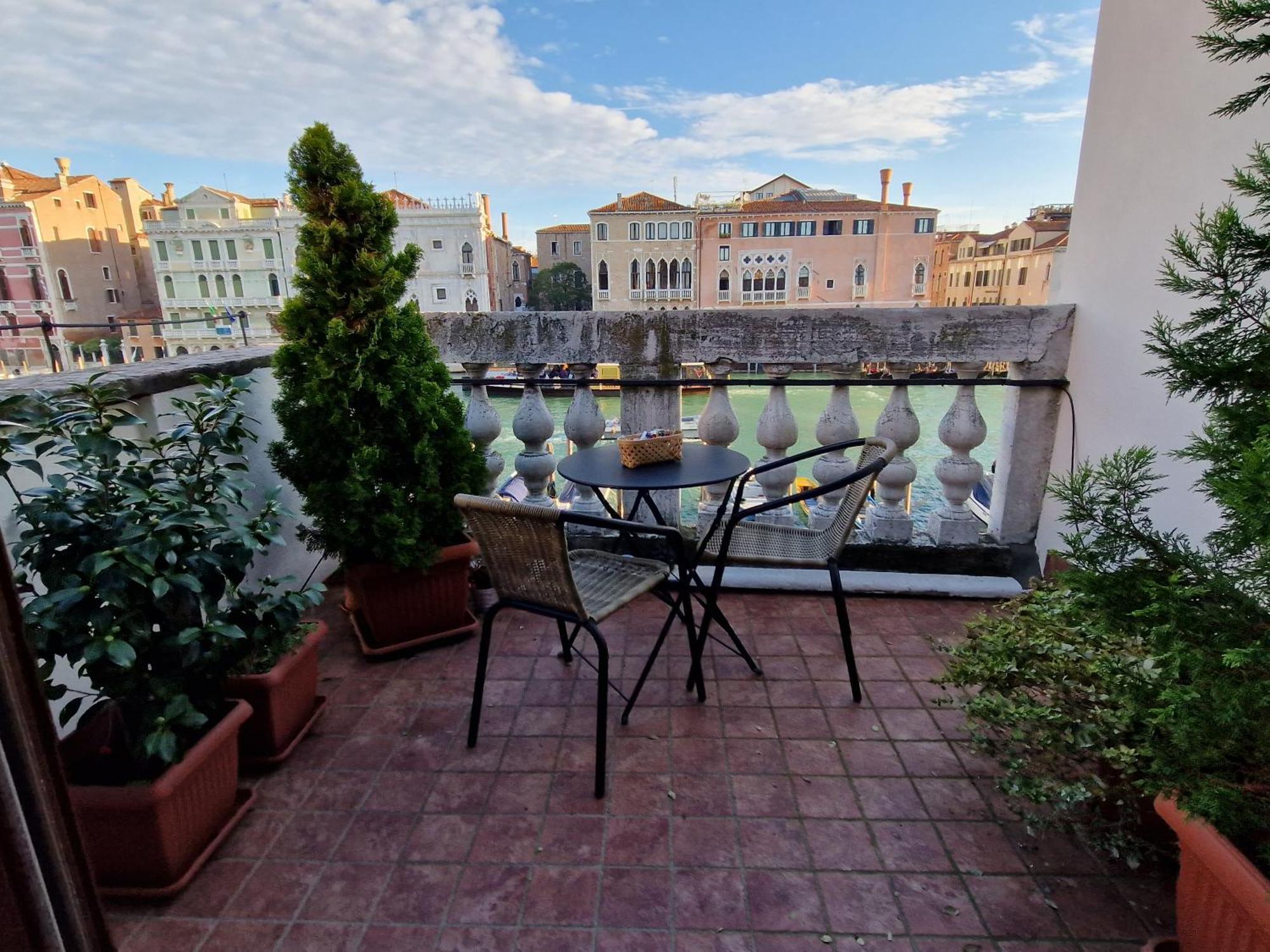 Residenza La Veranda A Rialto Venice Exterior photo